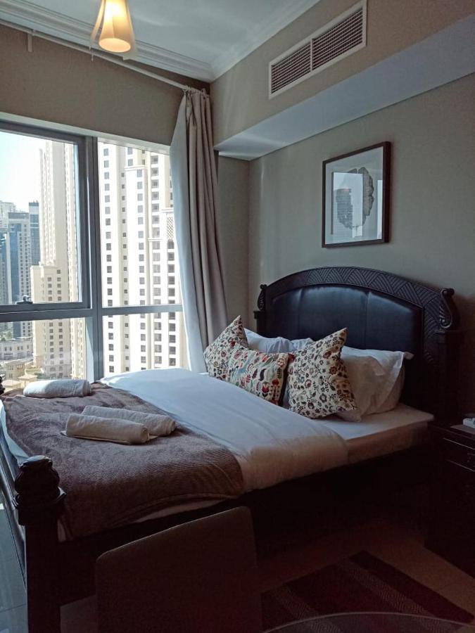 Studio - Bay Central Tower Apartment Dubai Bagian luar foto